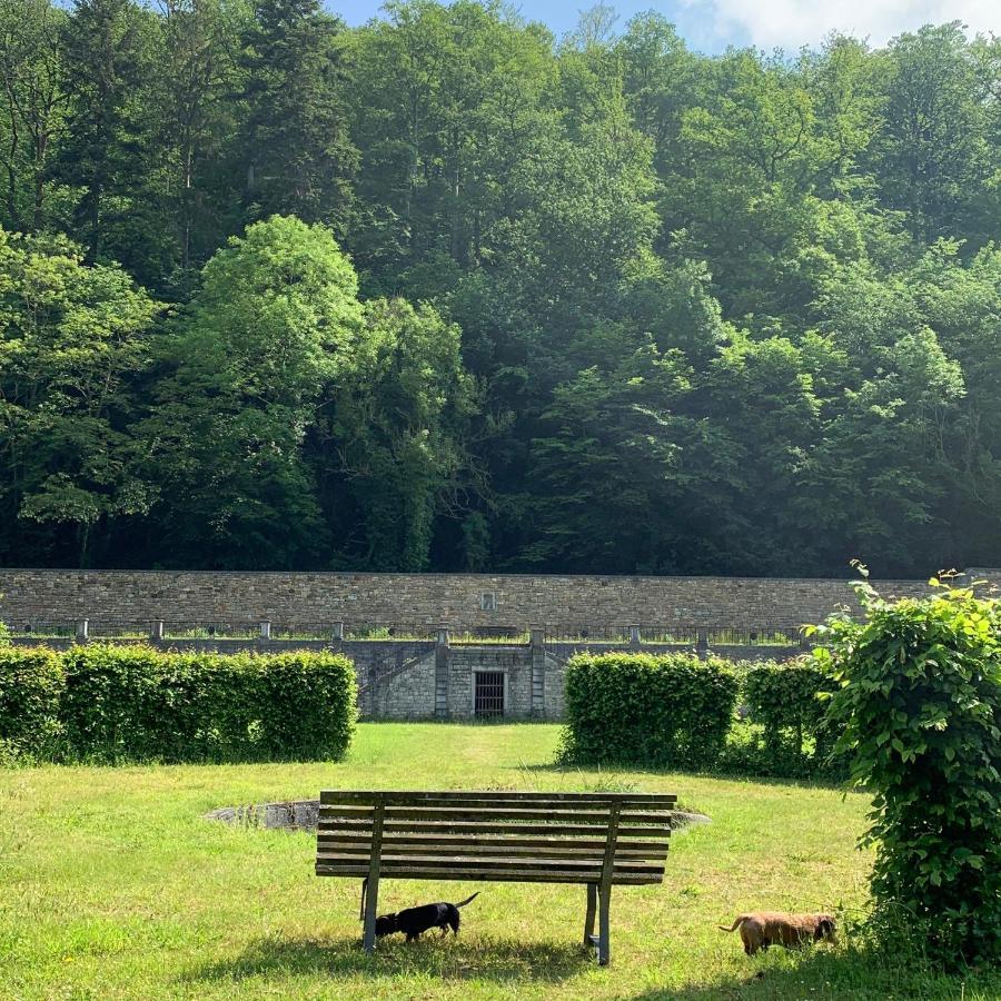 La Porterie De L'Abbaye De Marche Les Dames 那慕尔 外观 照片